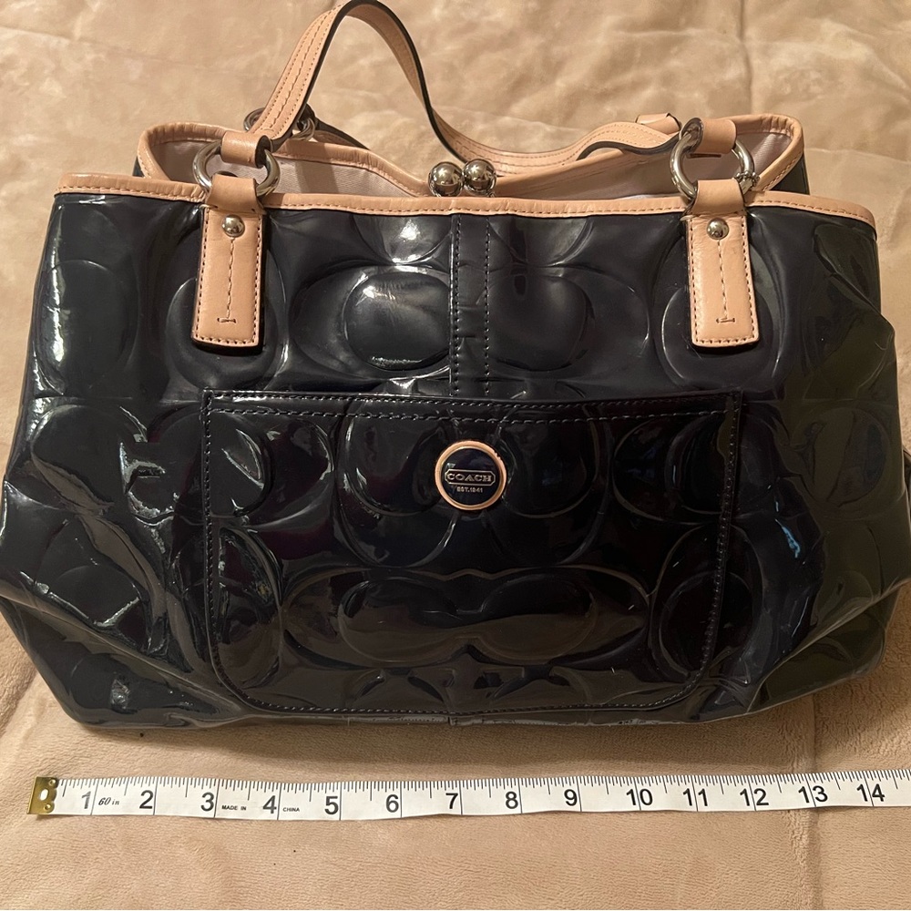 COACH Tote in Patent Navy blue